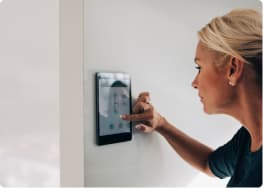 How should you set your home thermostat for winter in Texas?